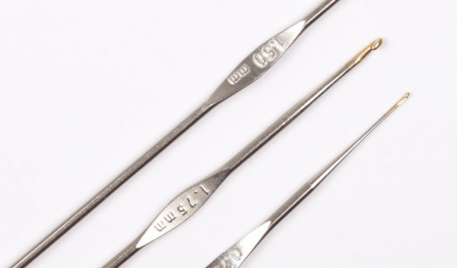 Крючок стальной Drops